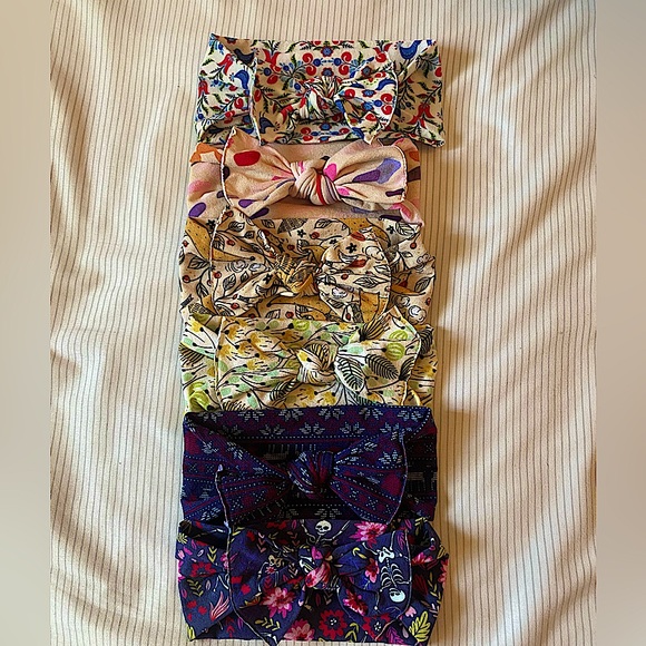 Excellent condition Baby Bling Bows - Picture 1 of 2